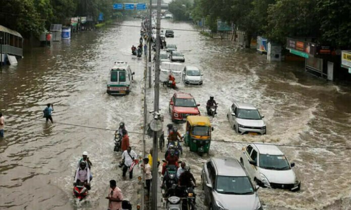 Heavy monsoon rains expected across Pakistan from June 25, warns Met Office