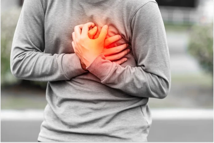 Are COVID vaccines causing heart attacks in young people? Experts say no