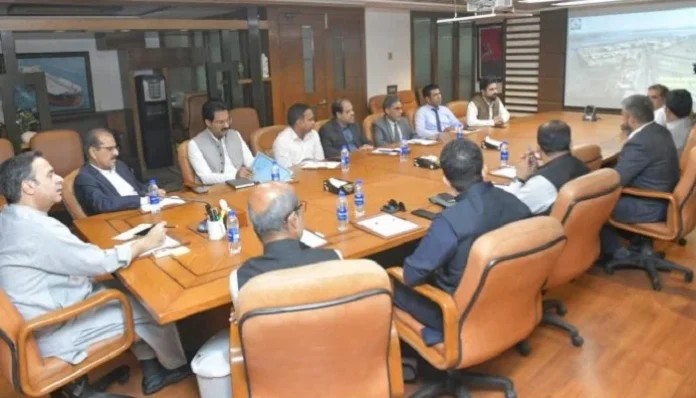 Govt plans Rs3bn aquaculture park in Karachi to boost blue economy and fish exports