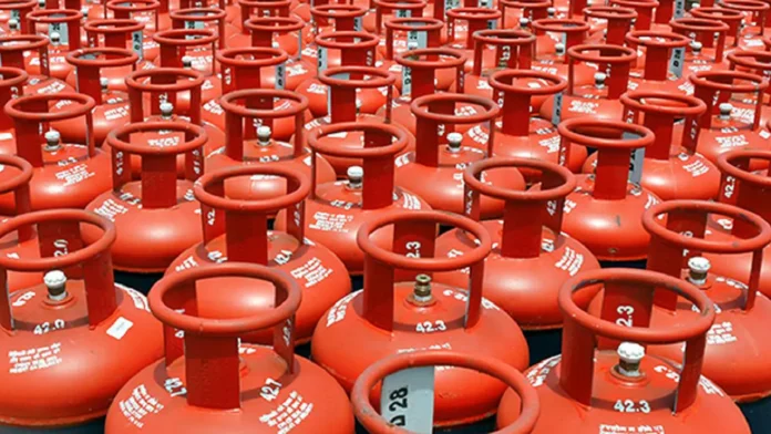 OGRA slashes LPG price by Rs17.74 per kg for August, offers relief to households