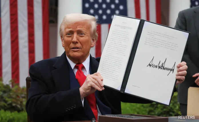 Trump slaps 19% tariff on Pakistan exports, but new oil deal offers hope